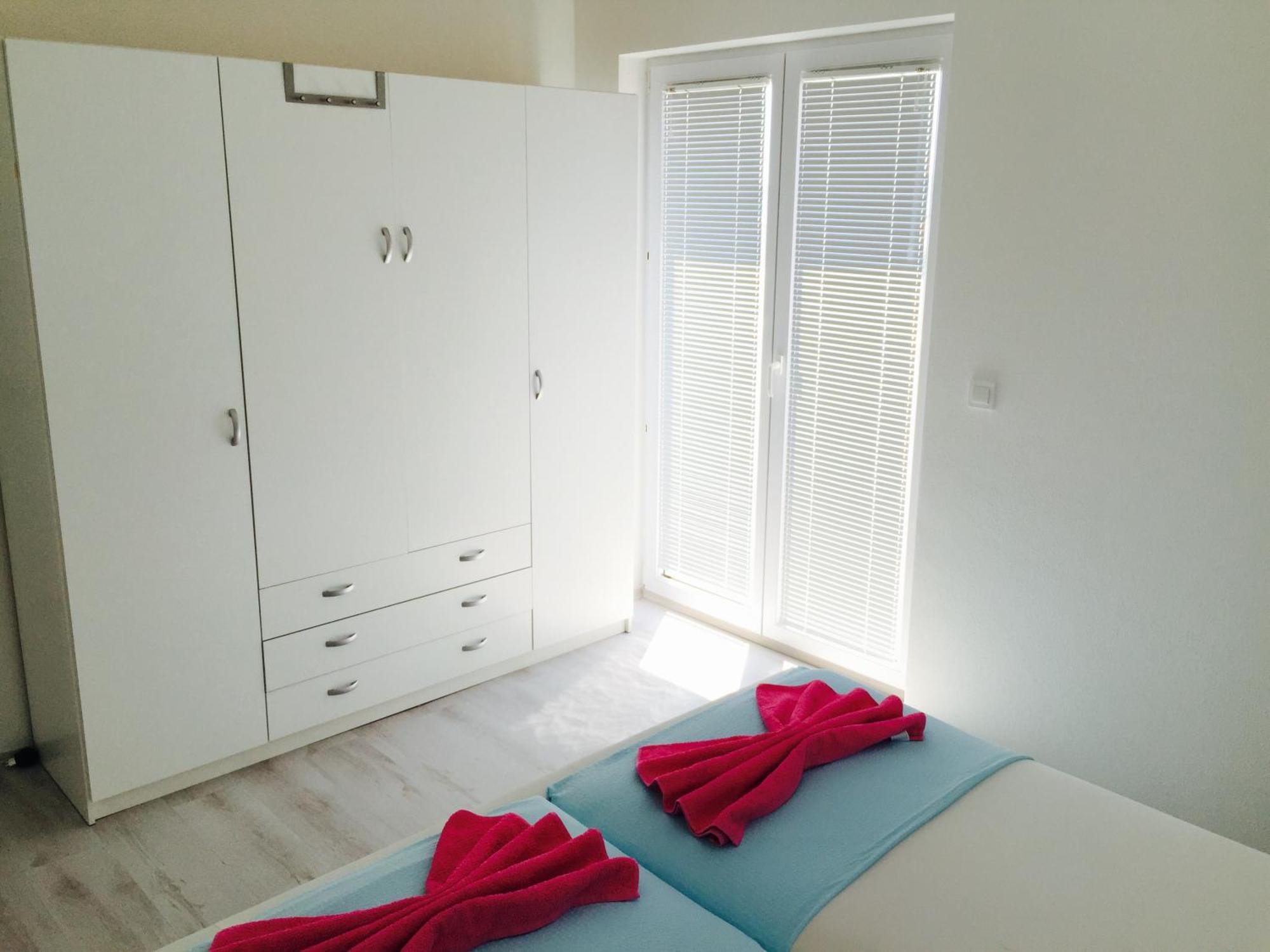 Rooms & Apartments Ana 2 ซาดาร์ ภายนอก รูปภาพ